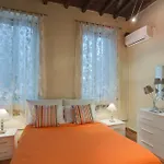 Spanish Steps Gea Apartments