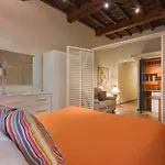 Spanish Steps Gea Apartments